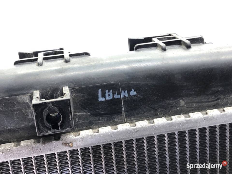 CHŁODNICA WODY KIA SPORTAGE III 16 135 RADIATOR sprzedam