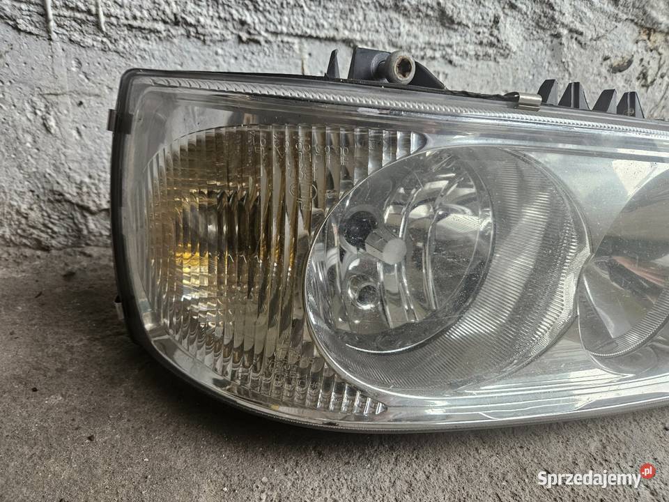 Lampa prawy przód DAF 105 Międzychód sprzedam