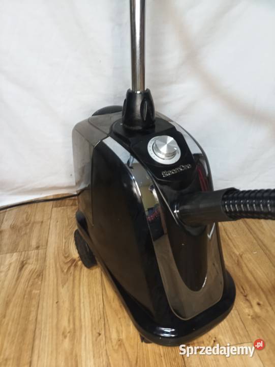 Stojąca parownica Steamone Pro 2400