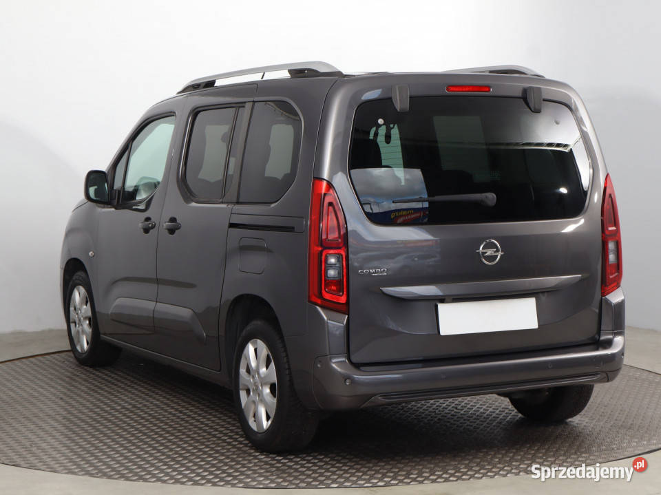Opel Combo 12 Turbo Bielany Wrocławskie