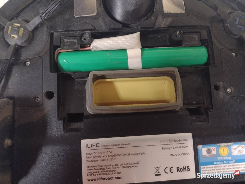 ILIFE V80 automatyczny robot odkurzającymopujący