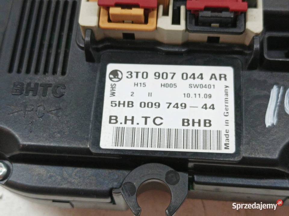 PANEL NAWIEWU 3T0907044AR Skoda Octavia II Wyposażenie wnętrza