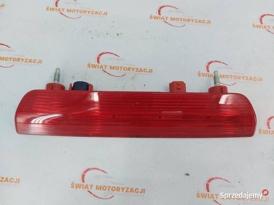NISSAN XTRAIL III T32 17r światło lampa stop Kielce