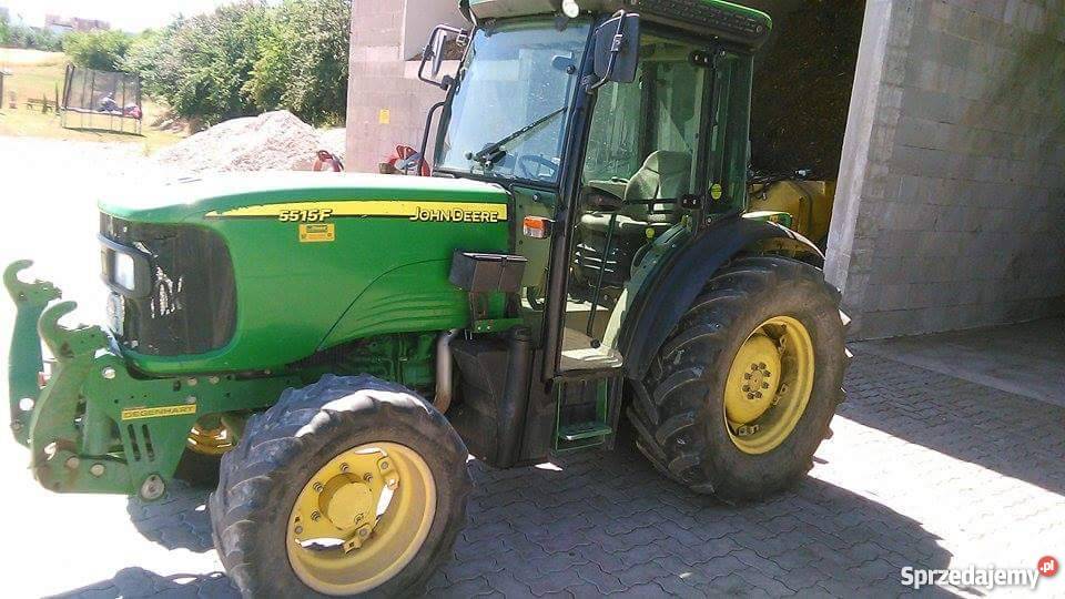Sprzedam Ciągnik John Deere 5515F