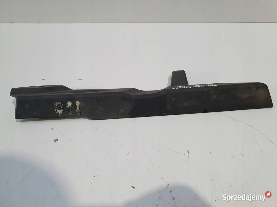 OSŁONA ŁAŃCUCHA NAPĘDOWEGO Triumph Street Twin