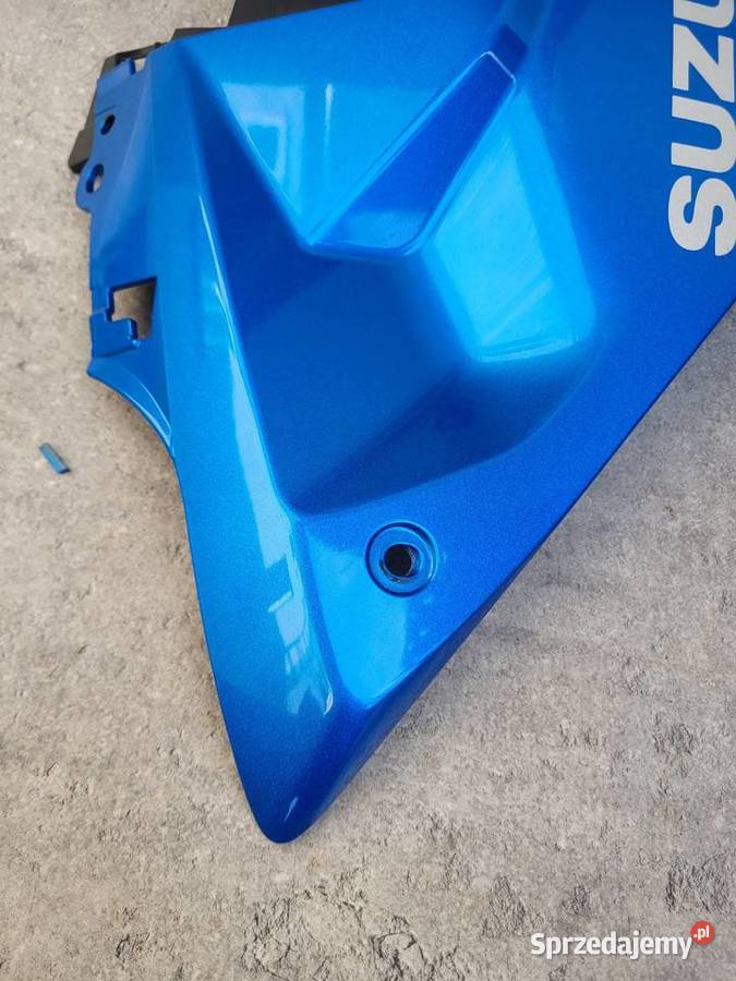 Suzuki GSX 8 R 24 owiewka bok osłona plastik Nowy Tomyśl