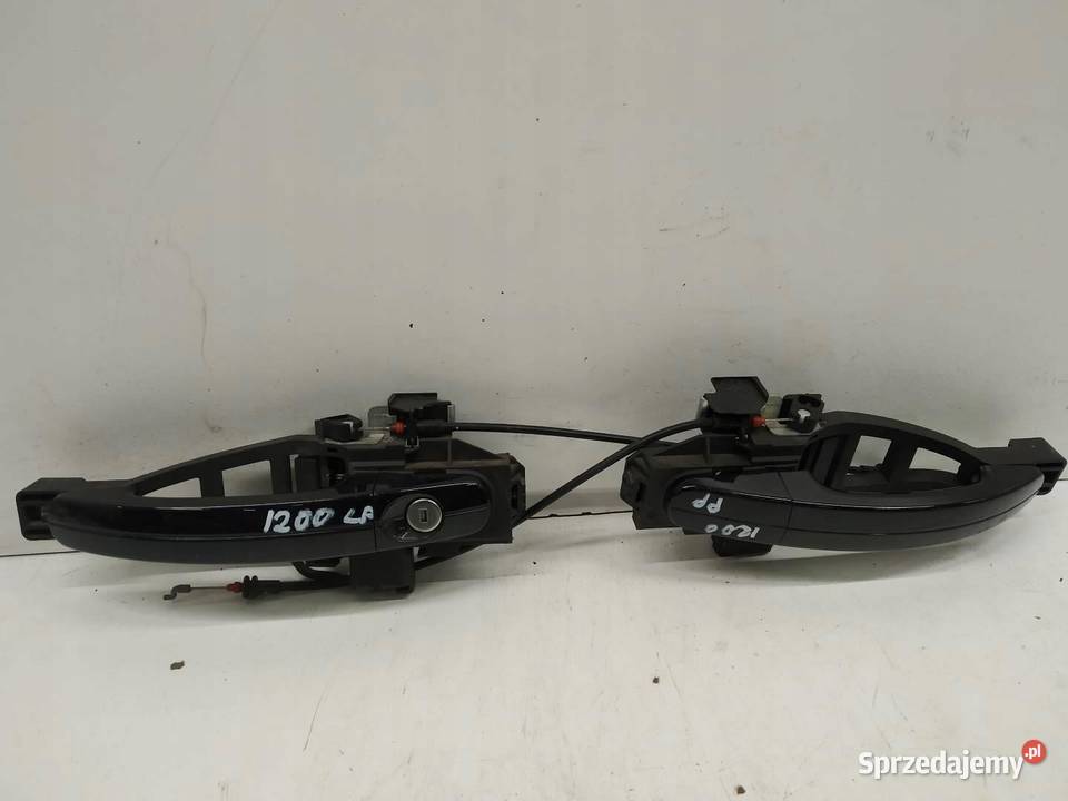 KLAMKA ZEWNĘTRZNA LEWA PRAWA PRZÓD KOMPLET FB Rok produkcji 2012