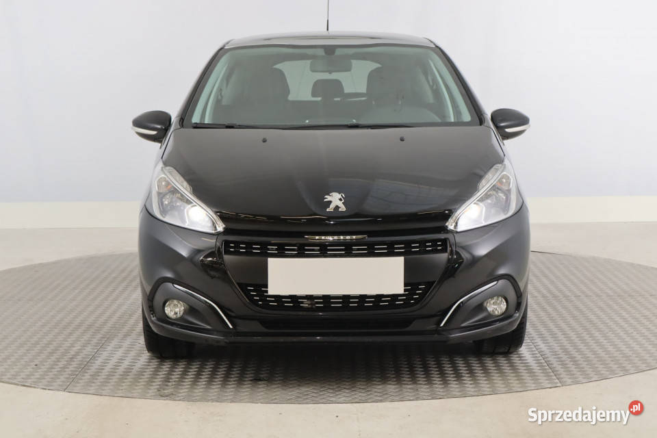 Peugeot 208 12 PureTech 208