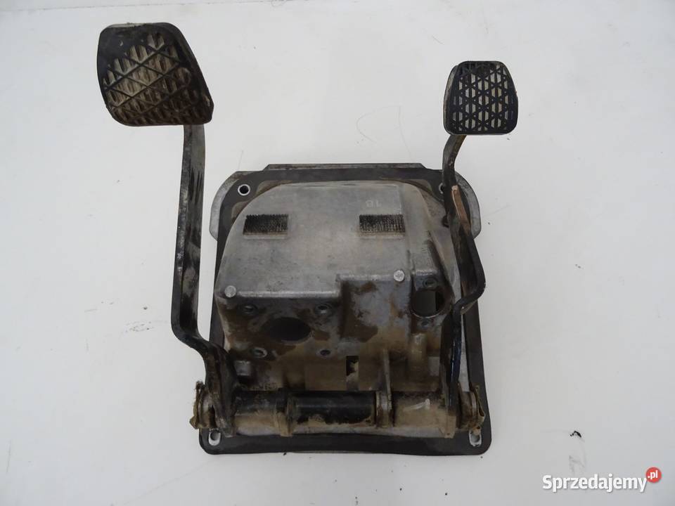 PODSTAWA PEDAŁÓW MERCEDES ACTROS MP2 MP3