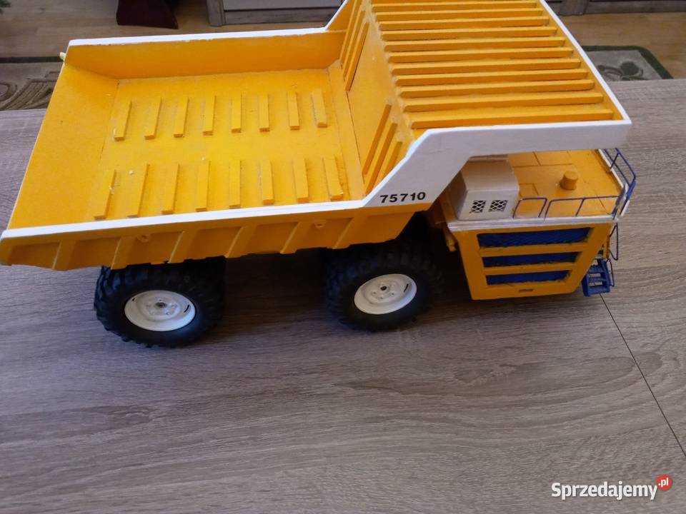 Model BIELAZ 75710 w skali 143 mazowieckie Warszawa sprzedam