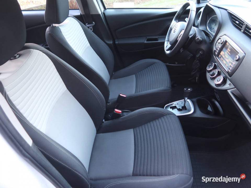 Toyota Yaris 15 Dual VVTi Katowice