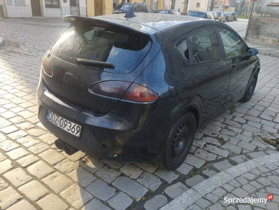 Leon 2 tanio 140180 TDI obnizony klimatyzacja
