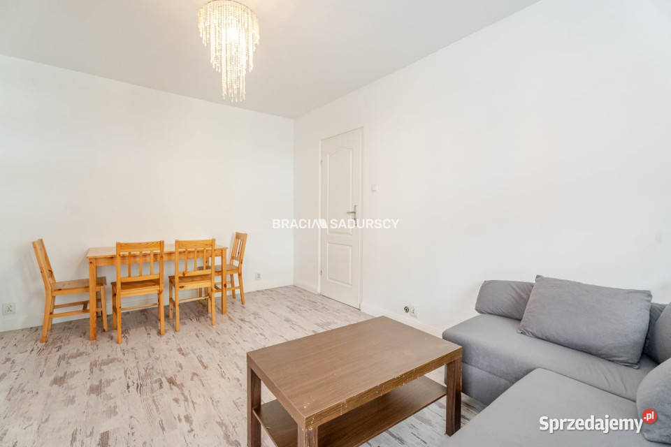 Sprzedam mieszkanie Kraków Bociana 4413m2 2