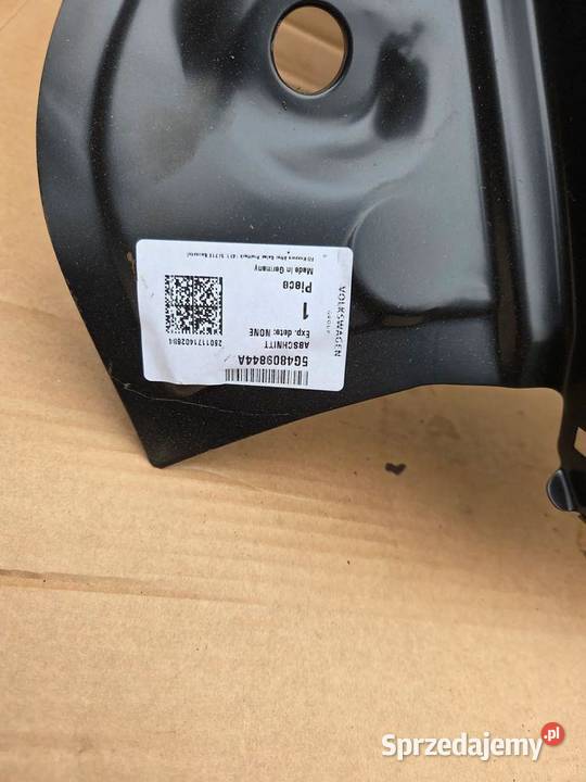 Błotnik prawy tył tylny VW Golf VII 7 5G4809844A sprzedam