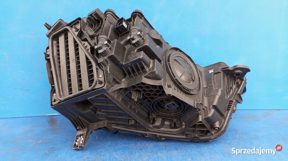 LAMPA LEWY PRZÓD EU FULL LED AUDI Q3 83A osobowe Nowy Tomyśl