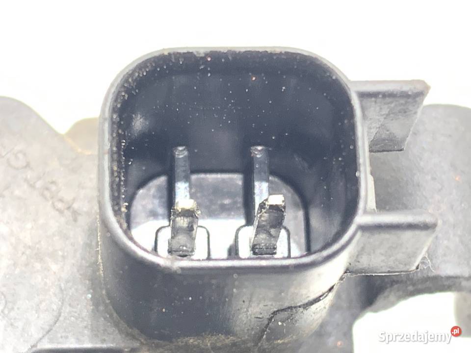 ZAMEK MASKI PRZÓD FORD ECOSPORT SUV osobowe sprzedam