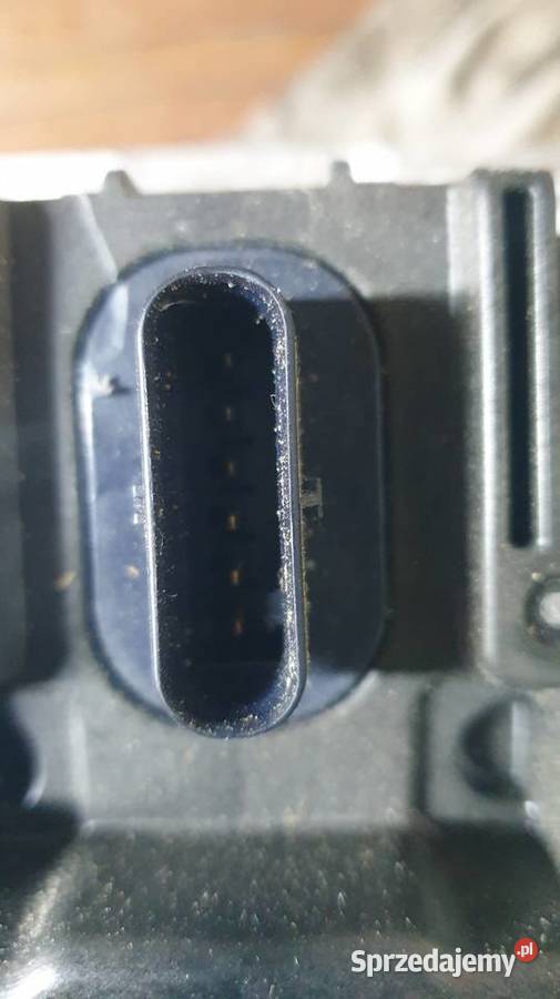 AKUMULATOR DODATKOWY AUDI A4 A5 Q5 8W0915101A Nowiny