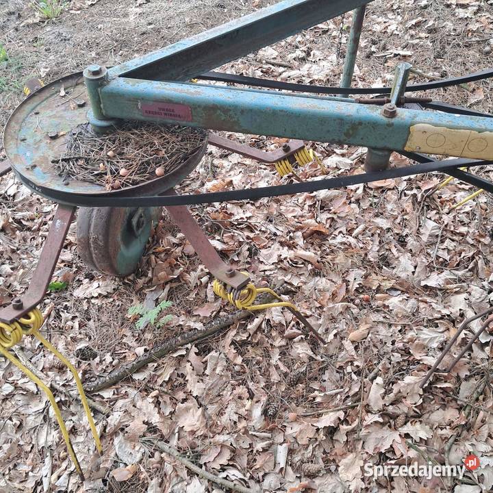 Przetrząsacz karuzelowy 2 wirnikowy nieuszkodzony Sobienki