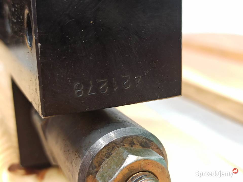 Zawór Blok Manitou 217917
