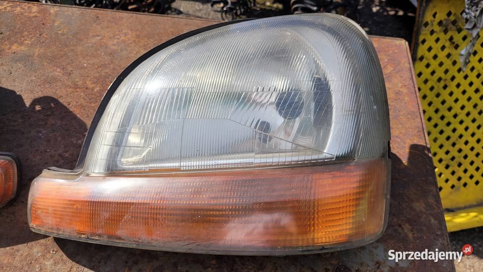 Lampy przód Renault Kangoo mazowieckie Łagów