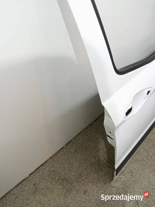 DRZWI PRAWE PRZÓD BS Ford Transit Courier I 2014 osobowe sprzedam