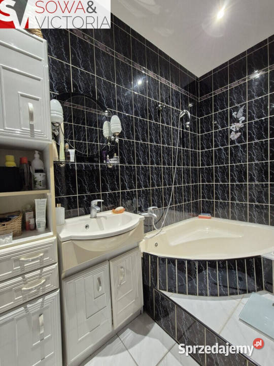 Dwupoziomowe mieszkanie w centrum Jaworzyny Śl Sprzedaż Sprzedaż Jaworzyna Śląska