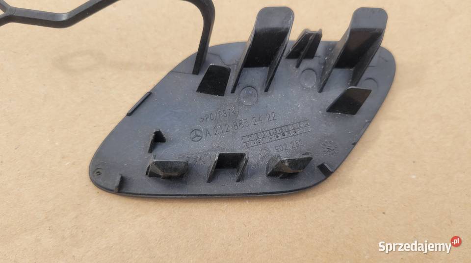 MERCEDES W212 LIFT ZAŚLEPKA HAKA ZDERZAKA PRZÓD sprzedam