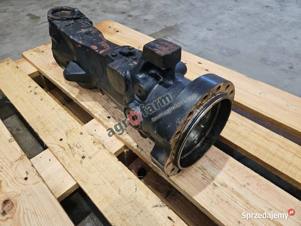 Obudowa mostu RH DeutzFahr Agrotron 100 90 Układ kierowniczy i oś przednia Byków