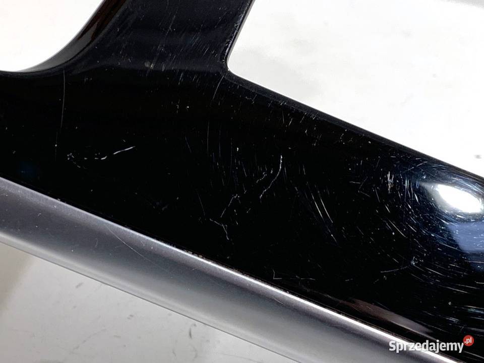 LISTWA DEKOR TUNELU AUDI Q8 4M8863324D SUV osobowe