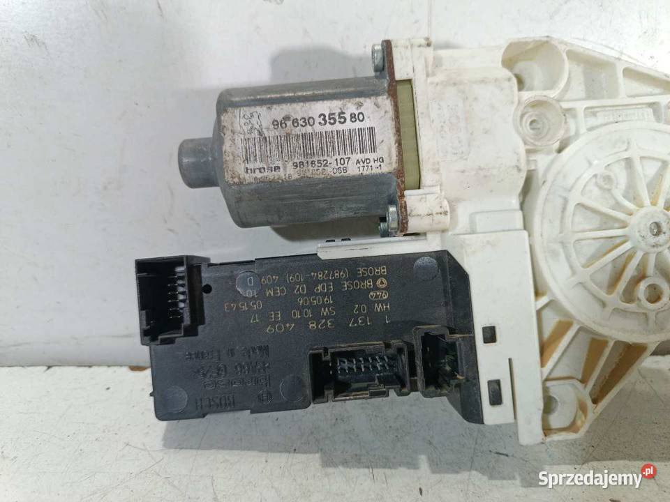 SILNICZEK OPUSZCZANIA SZYBY PRAWY PRZÓD PEUGEOT osobowe Wyposażenie elektryczne sprzedam