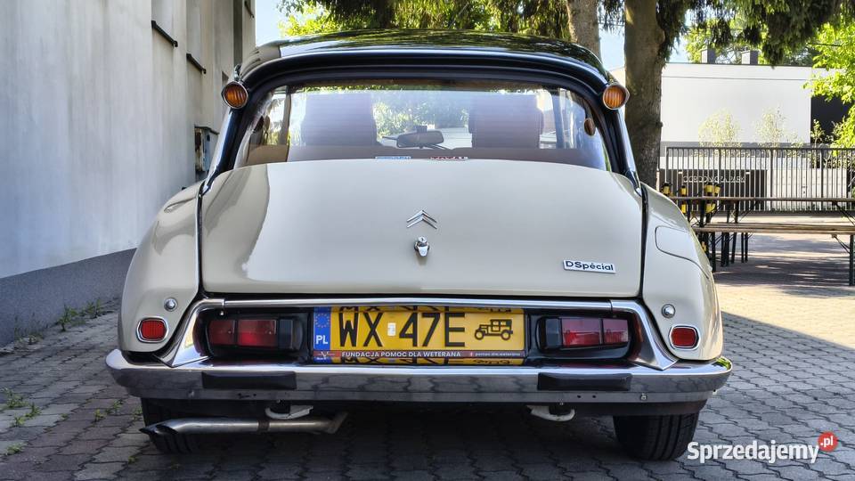 Citron DSpecial 1974 pełnej renowacji w Holandii łódzkie