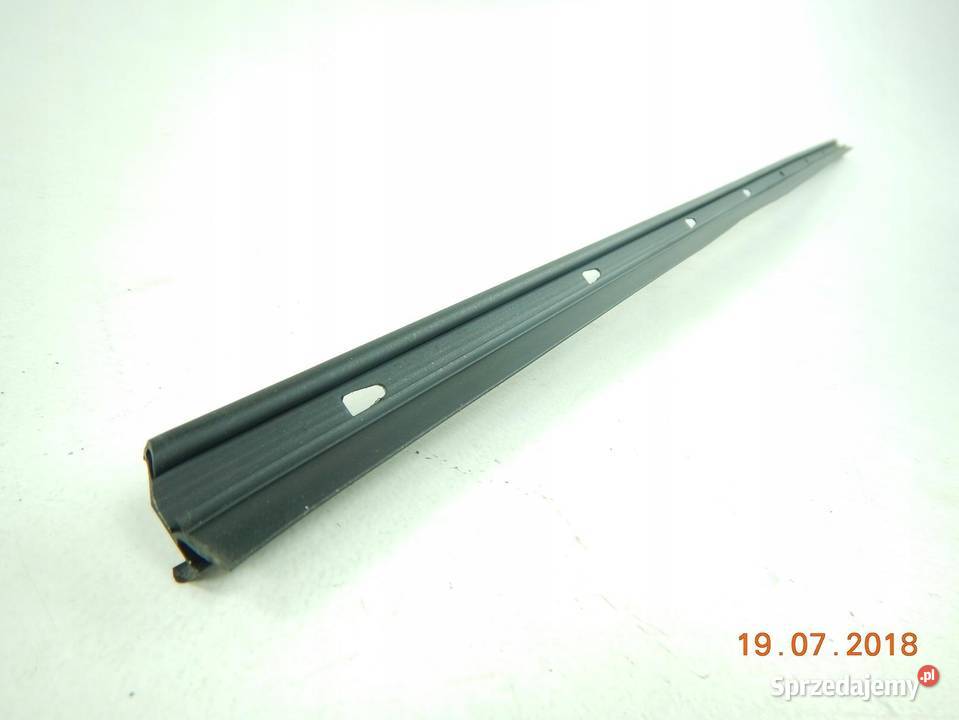 LISTWA SZYBY DRZWI LEWE SUZUKI SWIFT 8603