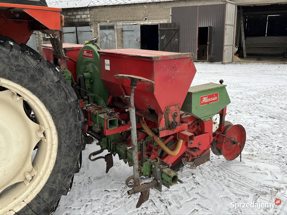 Siewnik hassia Siewniki i sadzarki Dziwie