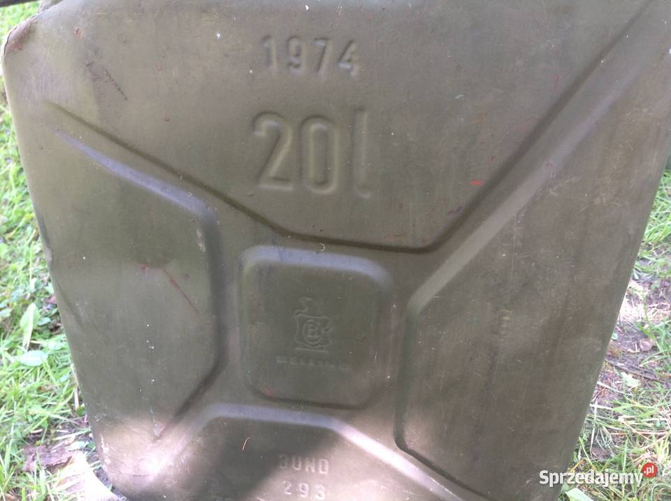 Stary Karnister na benzyne 20 L 1974 Nowa Sól
