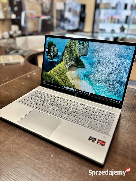 Laptop HP Compaq Pavilion 15EH2244 156 AMD Ryzen Elbląg