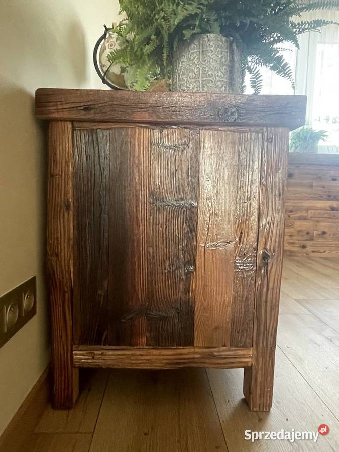 Unikatowa komoda ze starych desek 57.5cm Komody Tarnów