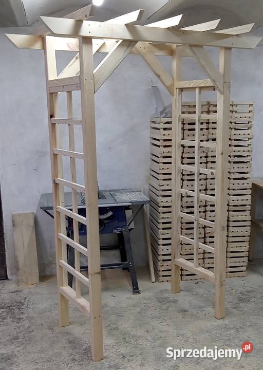 Meble ogrodowe studnie ogrodowe leżaki grzybki z Wydrze