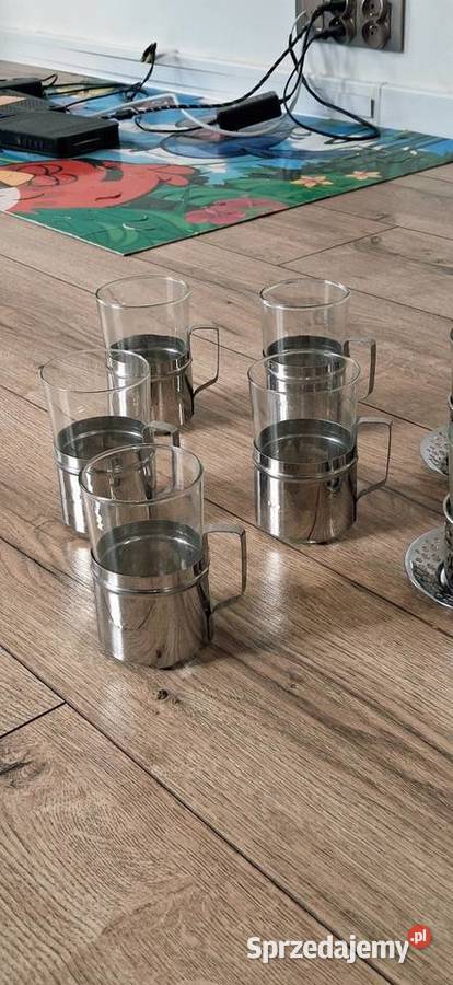 Szklanki z koszykami z czasów PRL łódzkie Sulejów sprzedam