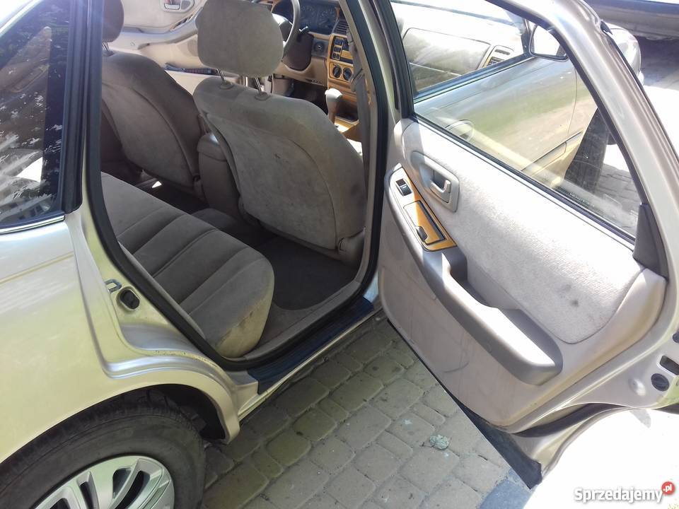 Toyota Avalon 30 V 6 z LPG 1995 nieuszkodzony Białystok