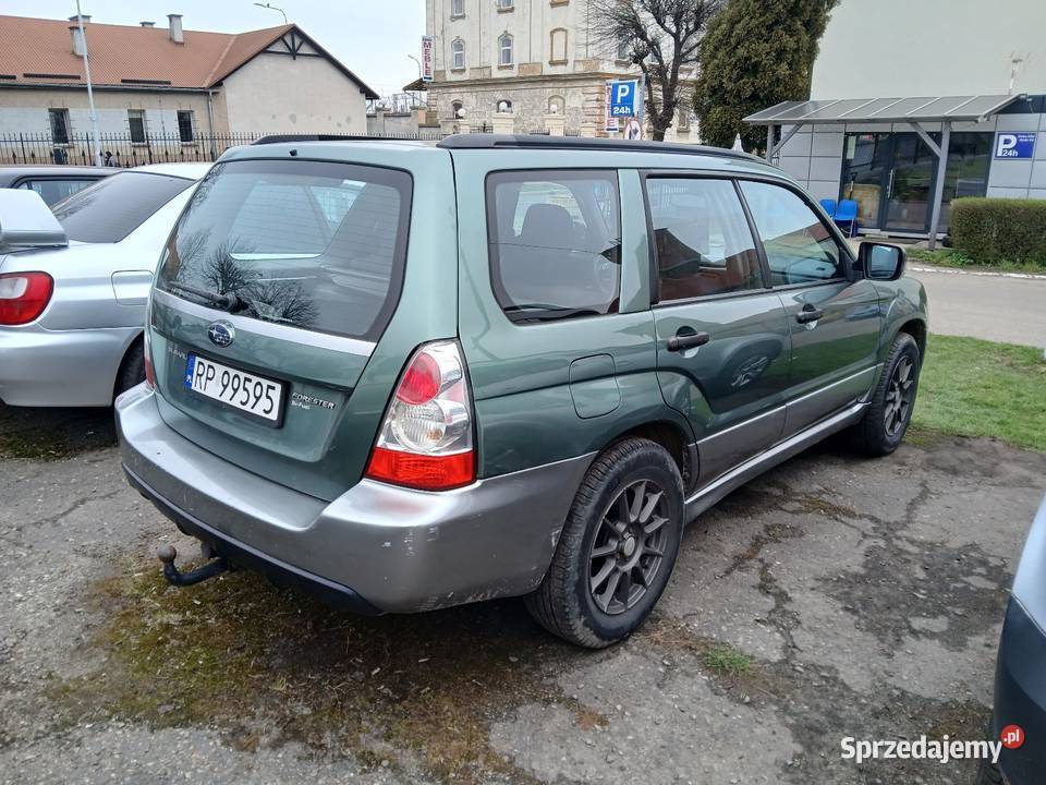 Subaru Forester 20gaz klima zarejestrowany Przemyśl sprzedam