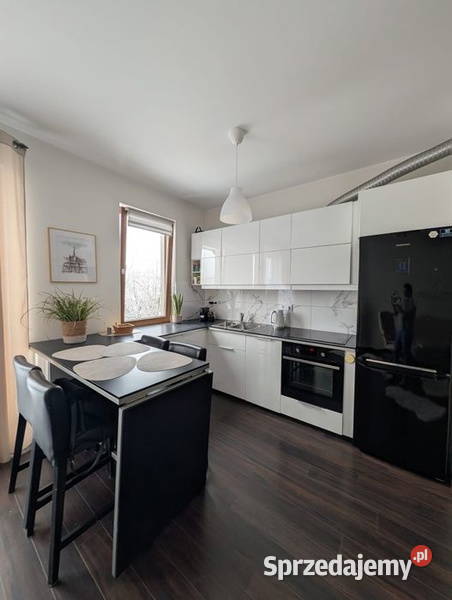 2 pokoje z halą Garażową Gdańsk Cedrowa