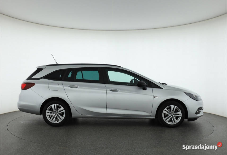 Opel Astra 15 CDTI isofix mazowieckie