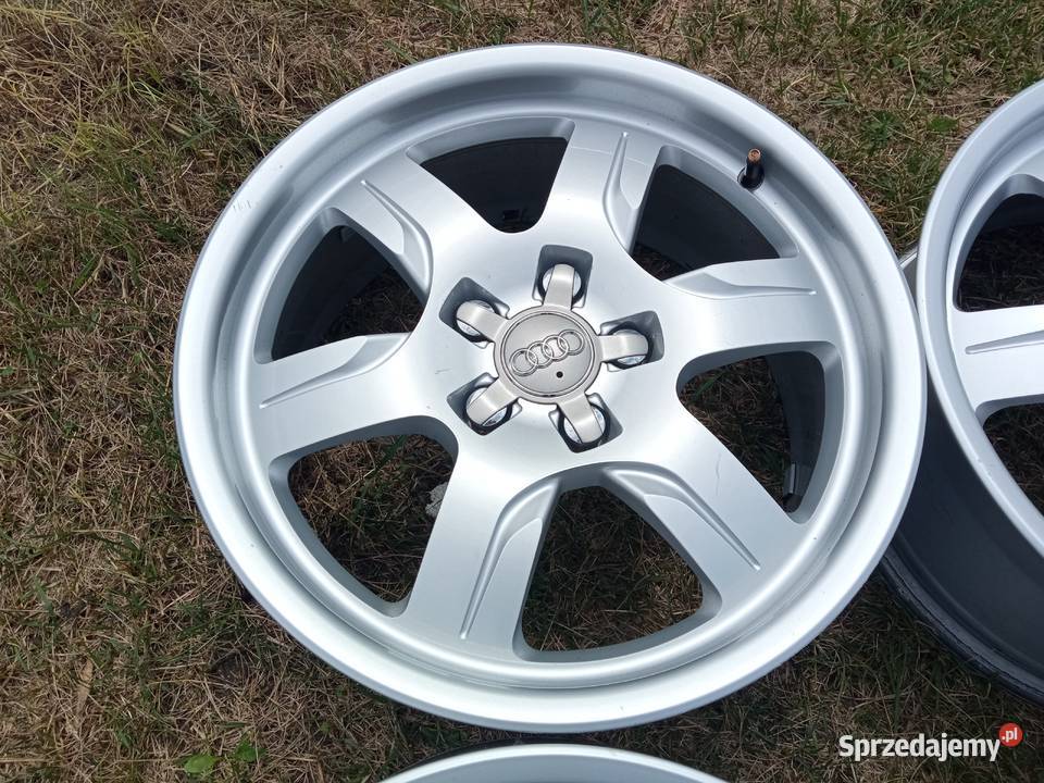 Felgi Audi 17 5x112 et28 75J dekielki Średnica 17" Szczukowskie Górki
