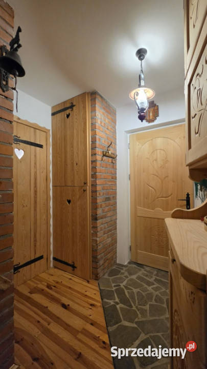Apartament z tarasem i kominkiem parter Sprzedaż