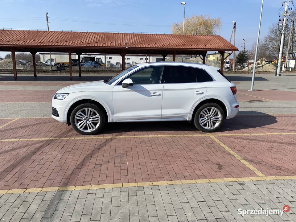 Audi Q5 premium plus 2.0 TFSI 252 km s-line panorama virtual