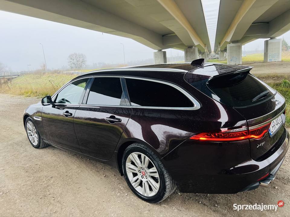 Jaguar XF 260 Sportbrake 2017 180 20L lakier metallic Bełżec
