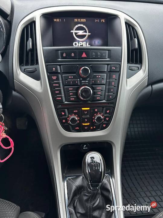 Astra J 17 D Lift zamiana Rok produkcji 2012 Gliwice