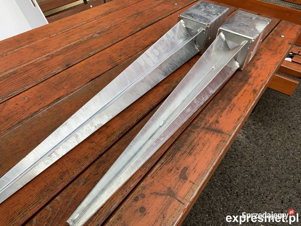 PODSTAWA SŁUPA Kotwa Wbijana 100x100x750mm Rzeszotary