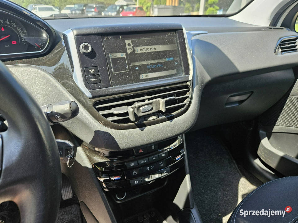 Peugeot 208 12 VTi PureTech Iwłaściciel sprzedam