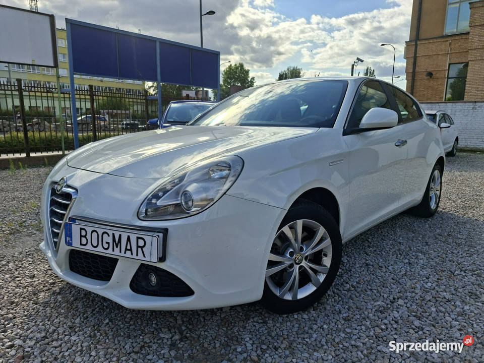 Alfa Romeo Giulietta SALON Pierwszy właściciel serwisowany w ASO Alfa Romeo Warszawa